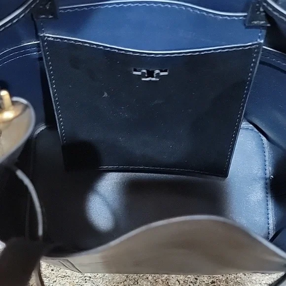 Tory Burch EUC Mini Drawstring Bucket Bag Purse Black Leather - Picture 8 of 8